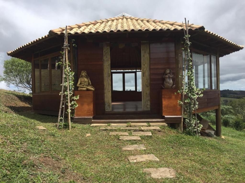 Samadhi Lodge *