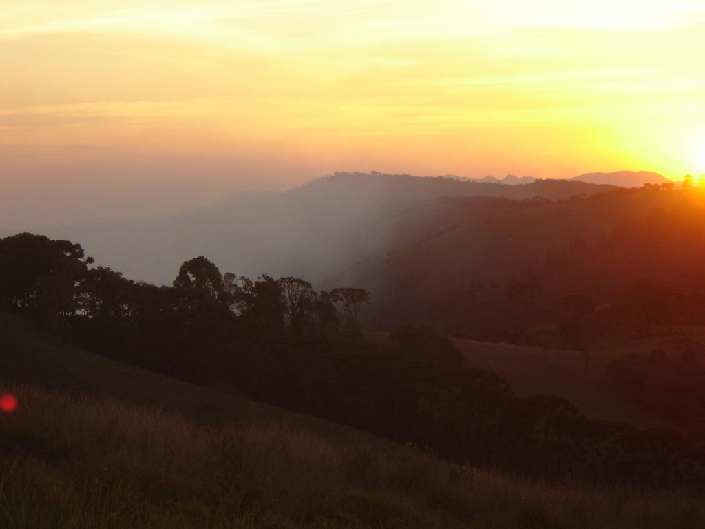 Samadhi Lodge *