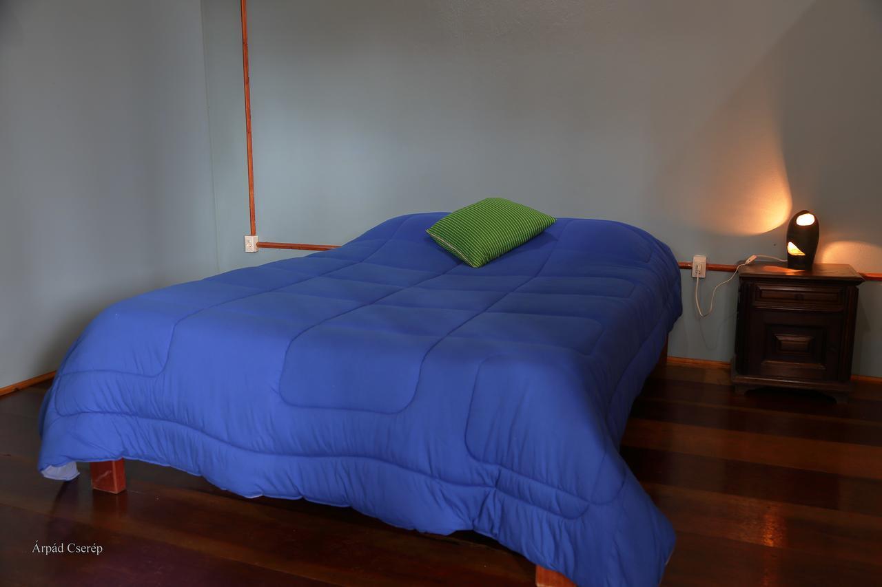 Samadhi Lodge *